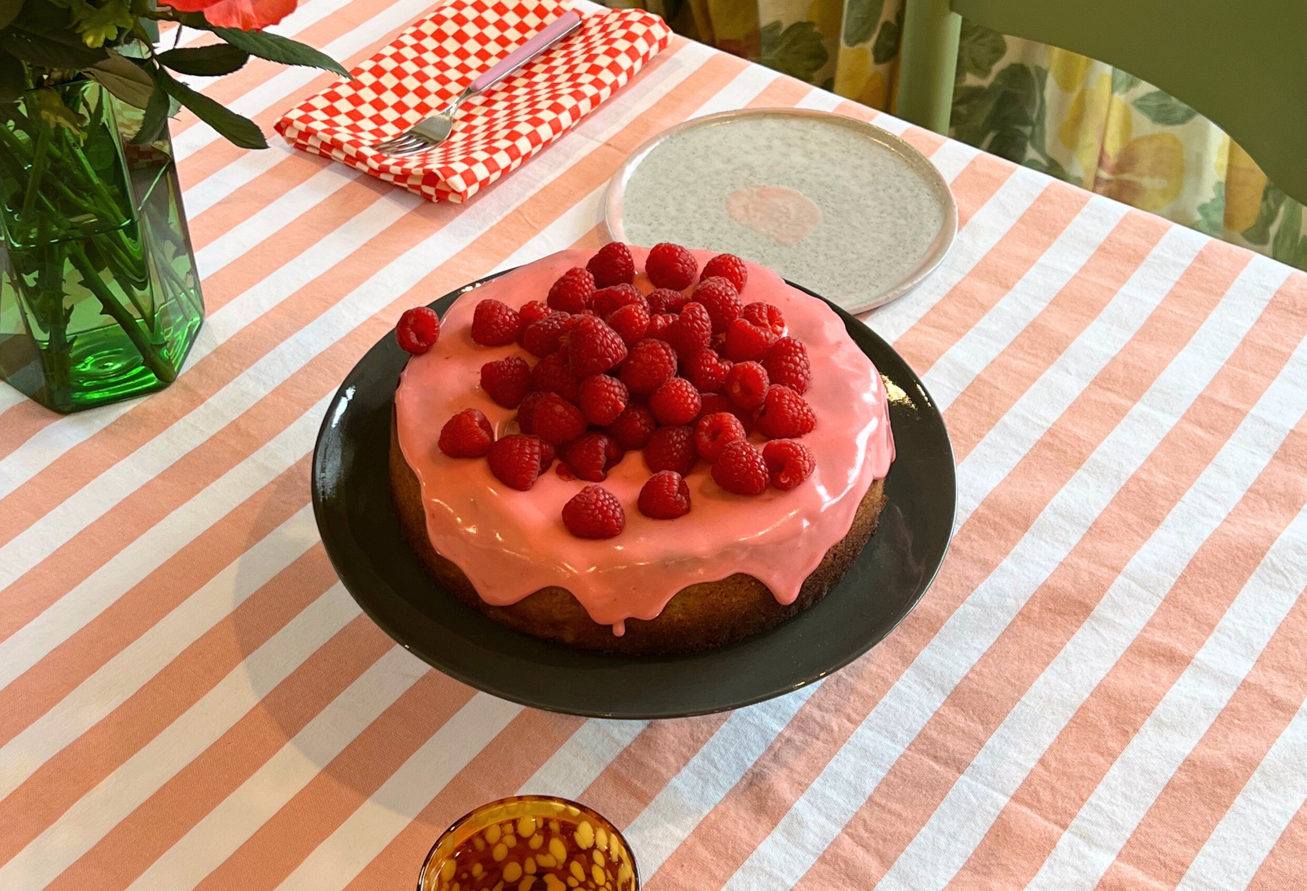 Bonnie's Peanut and Almond Raspberry Cake Recipe