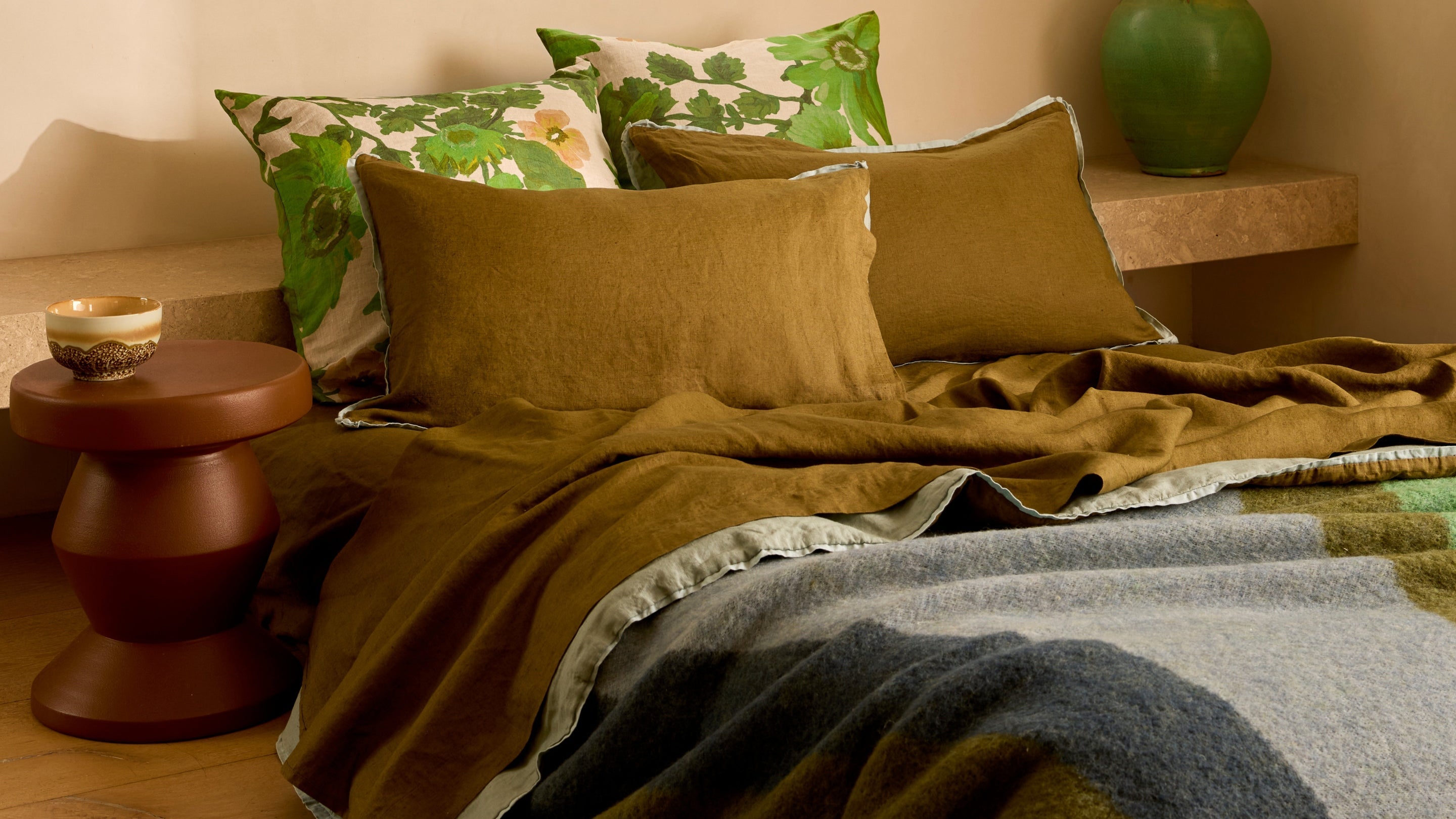Essentials Bedding