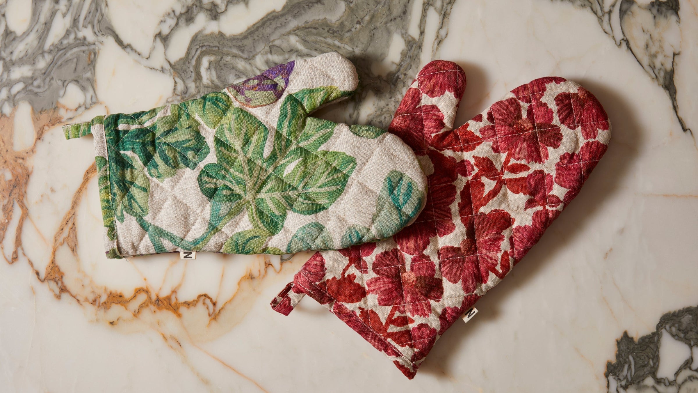 Kitchen | Oven Mitts, Pot Holders, Aprons, Tea Towels & More | Bonnie and Neil