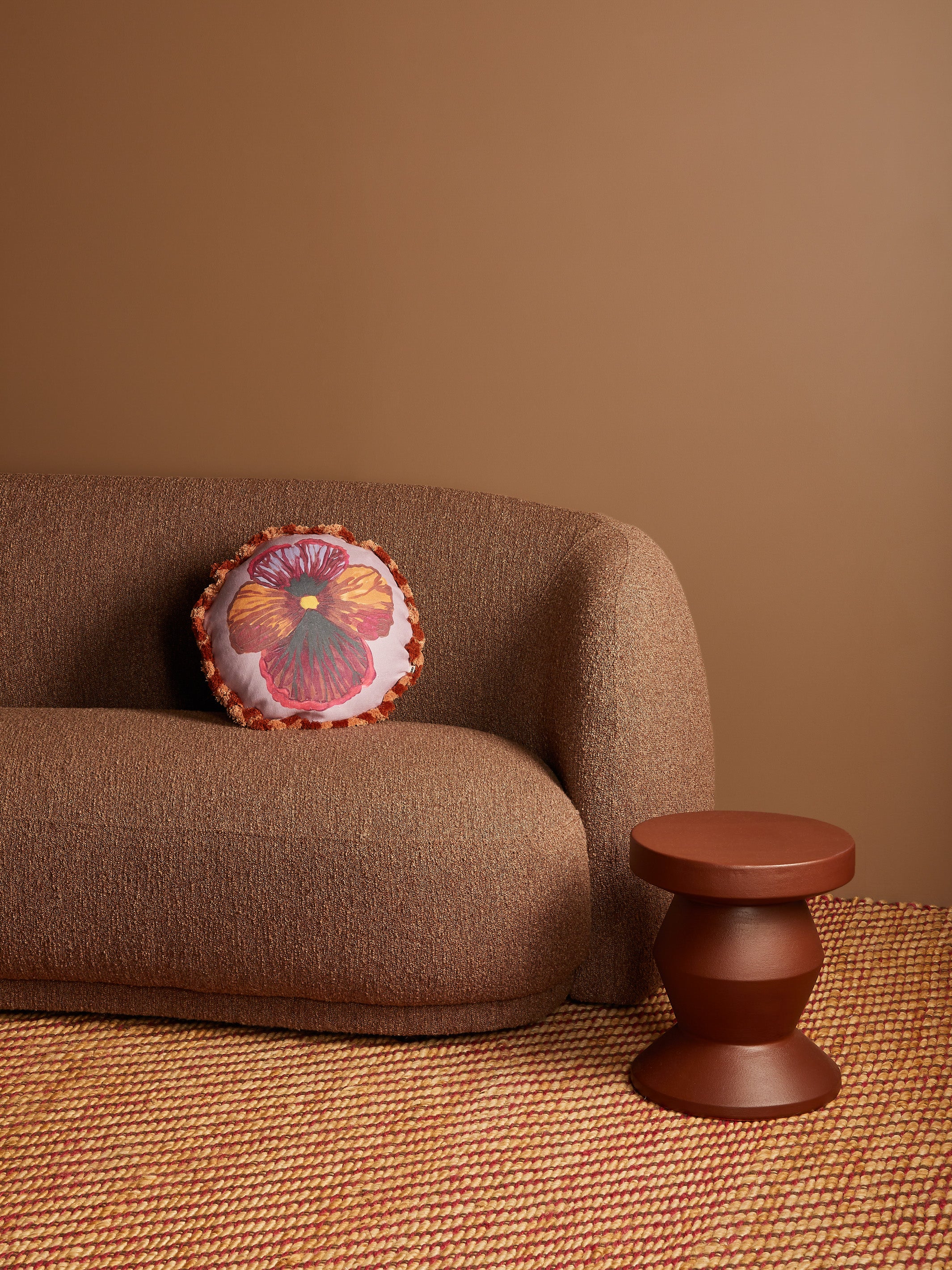 Wild Pansy Lilac Linen Round Cushion