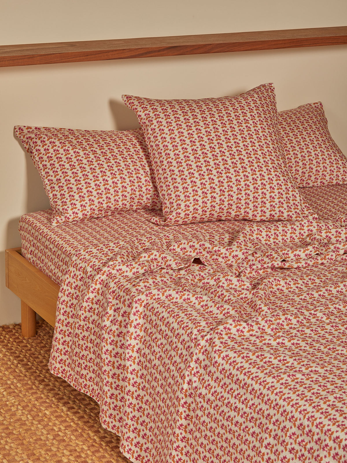 Petit Madeline Pink Linen European Pillowcases