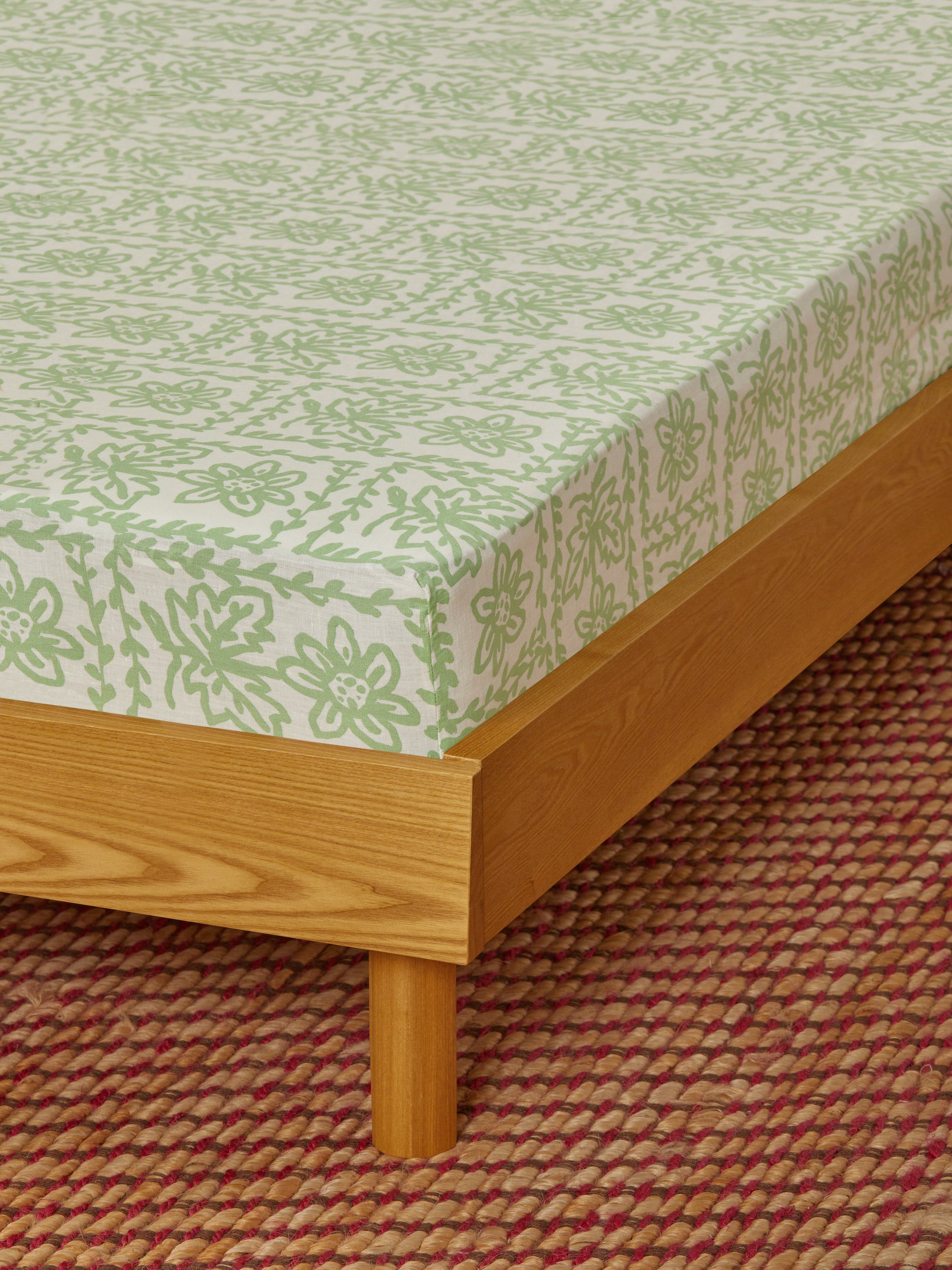 Daisy Sage Linen Fitted Sheet