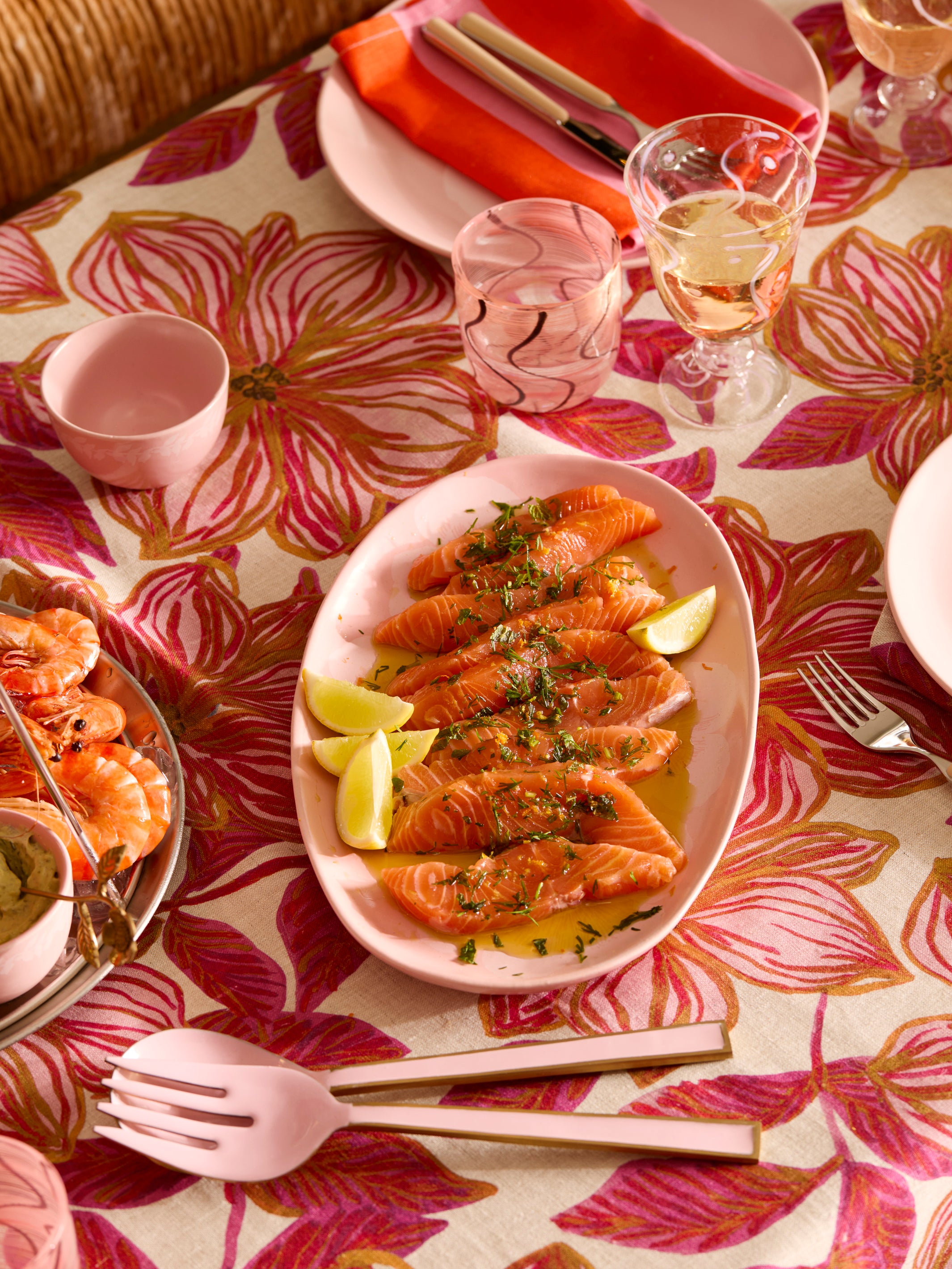 Jardin Pink Oval Plate
