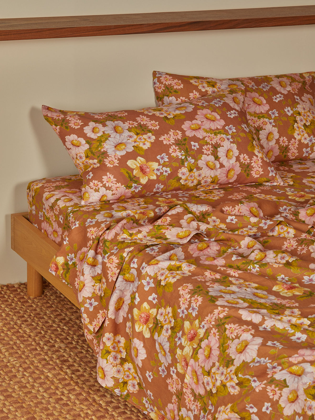 Buttercup Rust Linen Standard Pillowcases