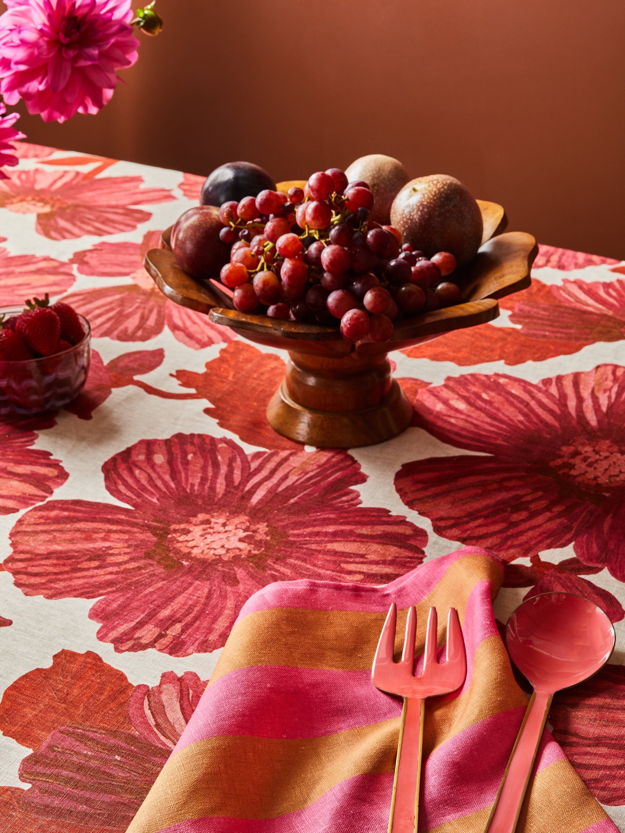 Leon Cerise Tablecloth - Almost Perfect