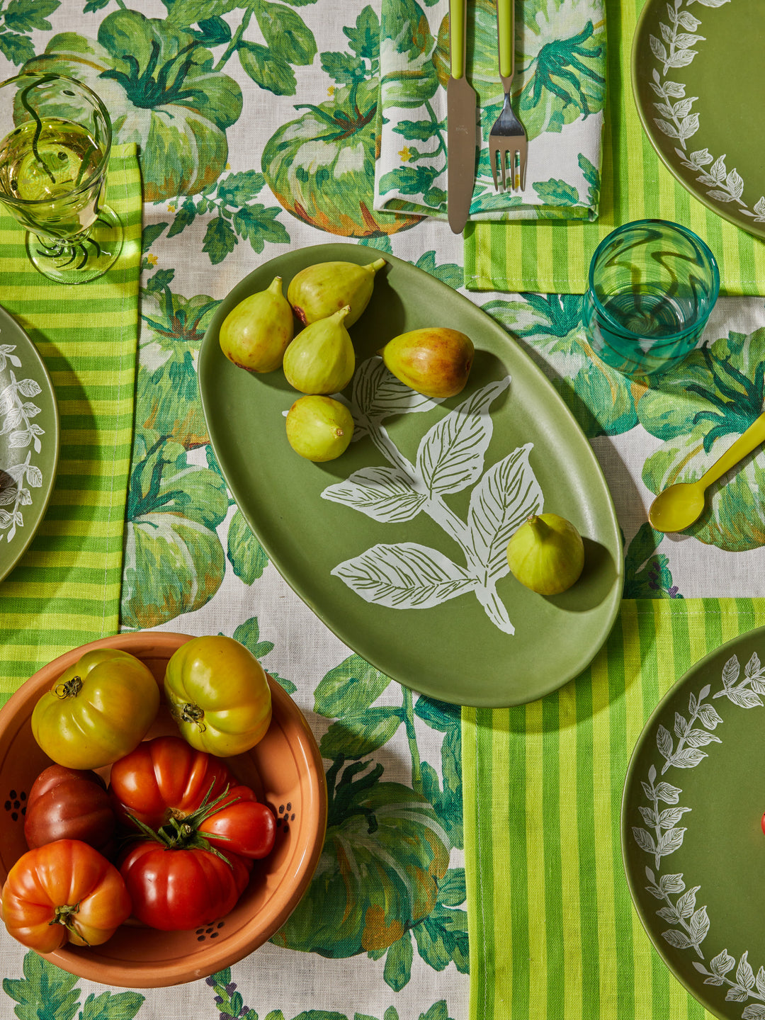 Heirloom Green Linen Tablecloth Round