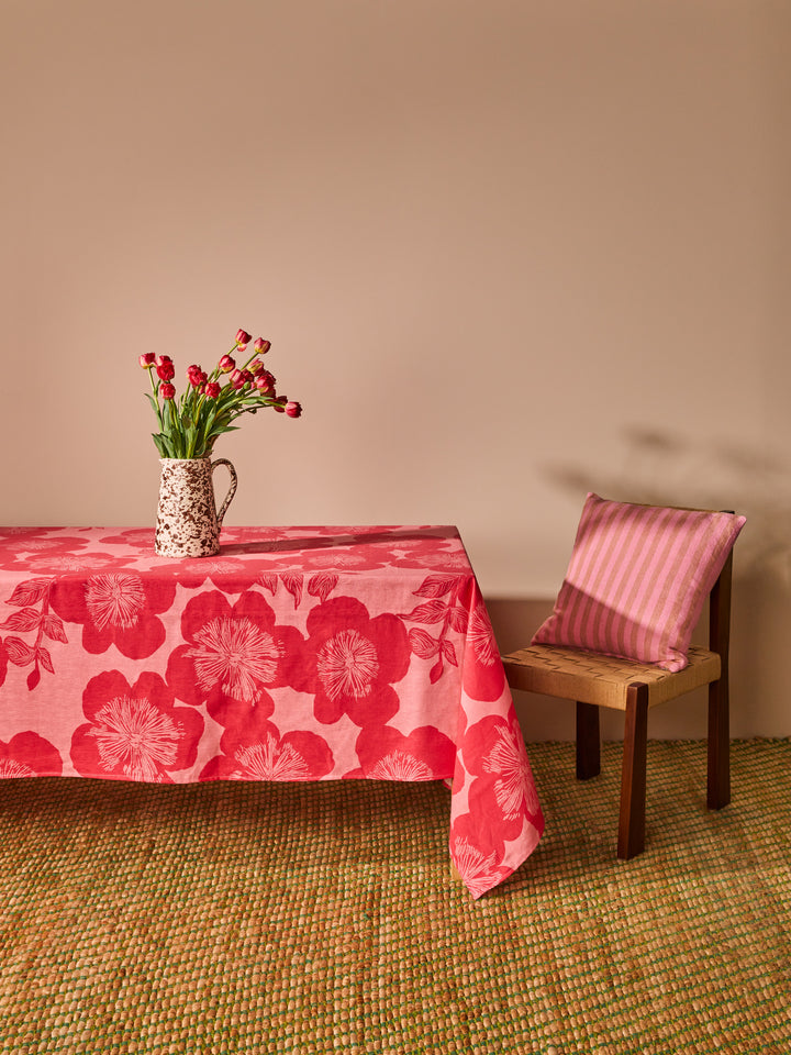Jardin Pink Linen Tablecloth