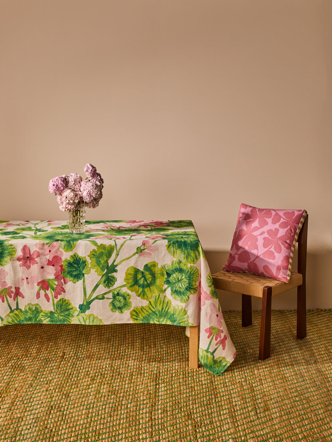 Geranium Multi Linen Tablecloth