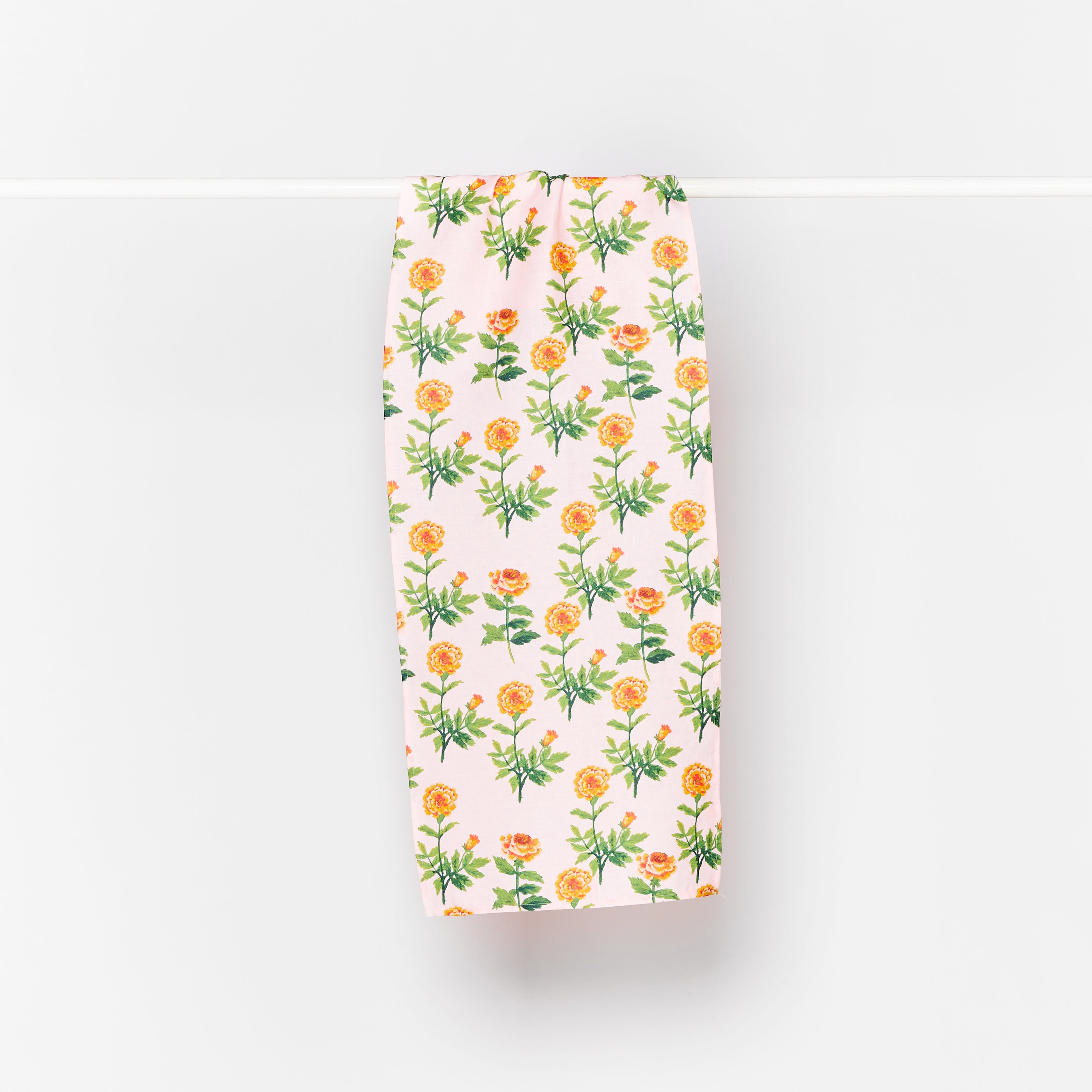 Petitie Lani Floral Pink Table Runner