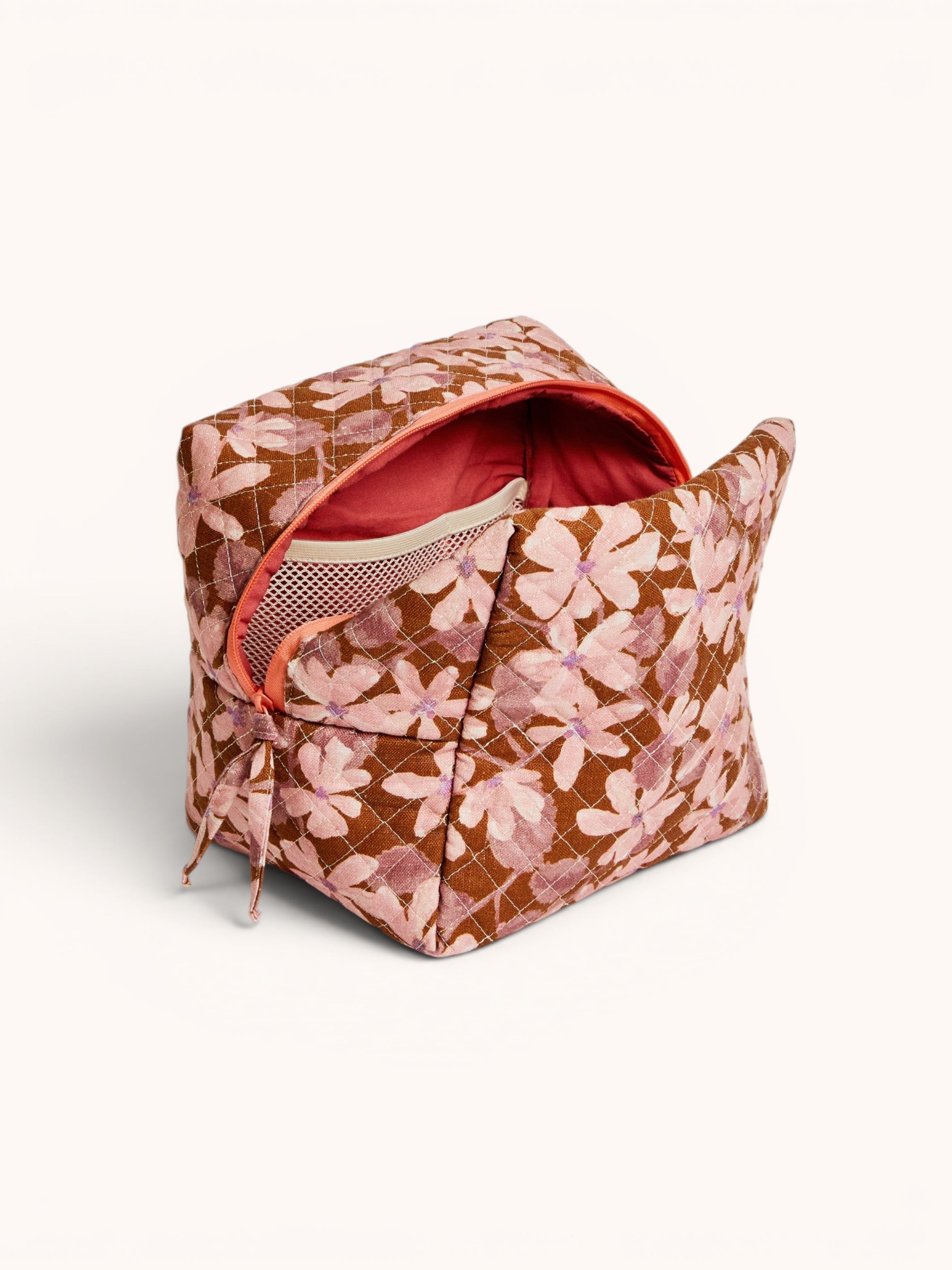 Violet Tan Large Toiletry Bag - Almost Perfect