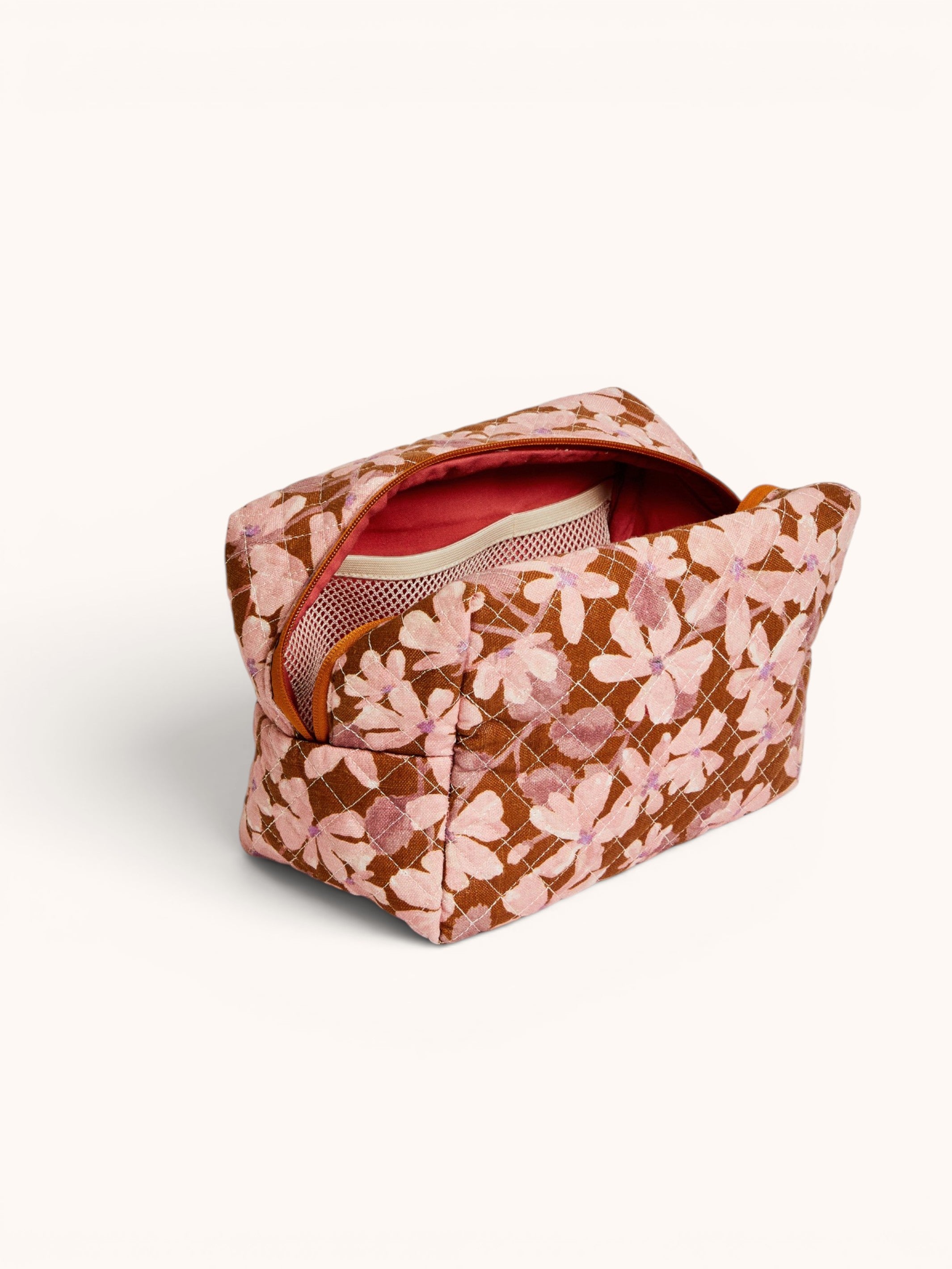 Violet Tan Medium Toiletry Bag - Almost Perfect