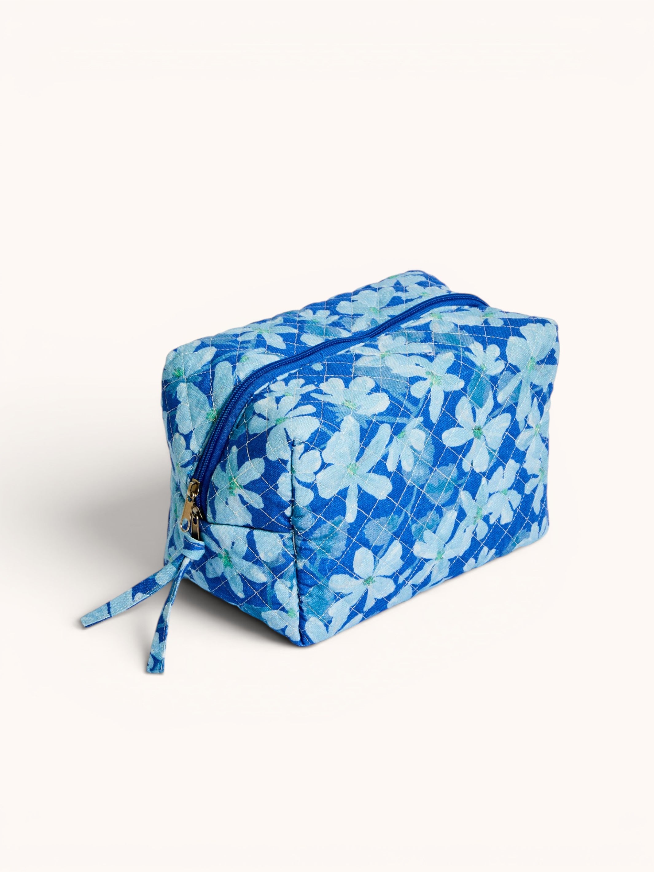 Violet Blue Medium Toiletry Bag