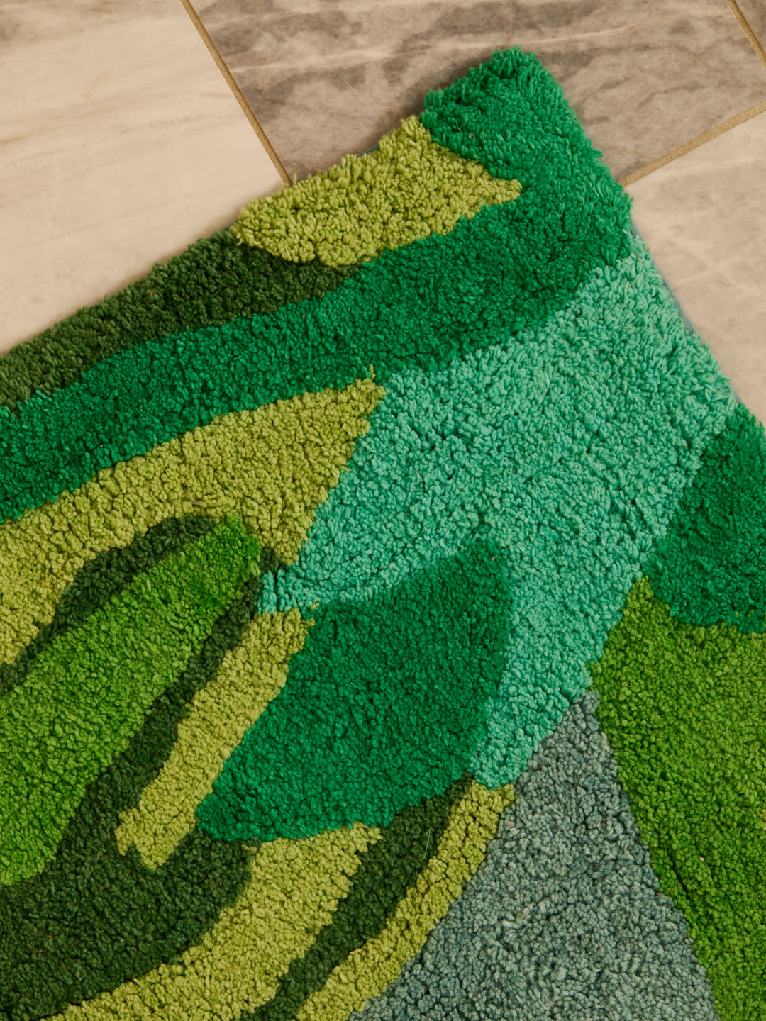 Dutch Floral Green Long Bath Mat
