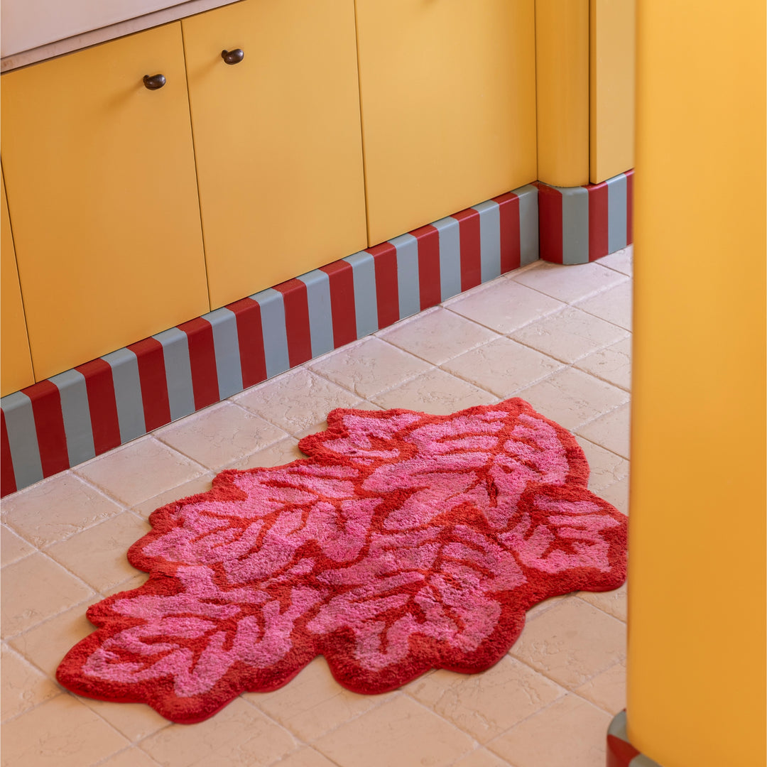 Leaf Pink Bath Mat