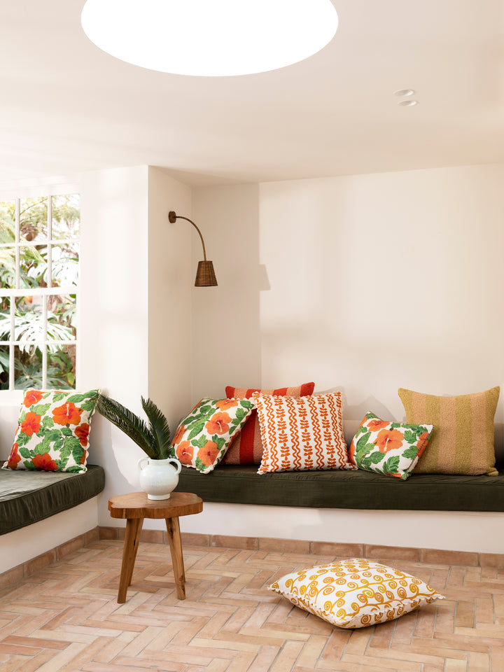 Hibiscus Coral Cushion