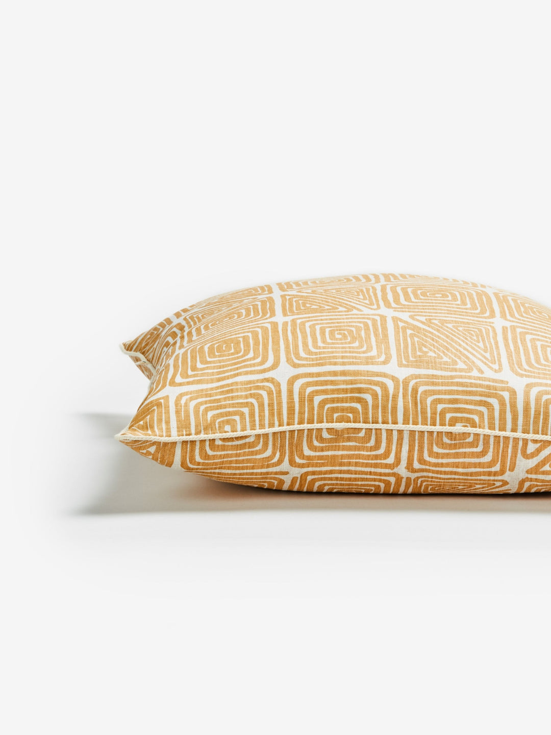 Maze Wheat Cushion