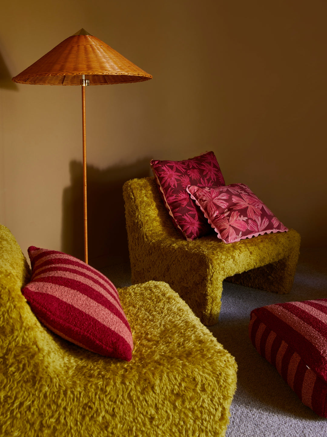 Mave Rose Cushion