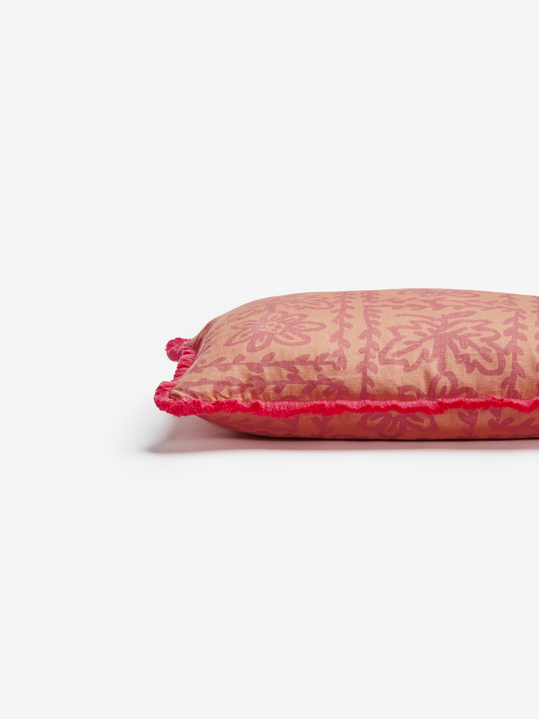 Daisy Peach Linen Cushion