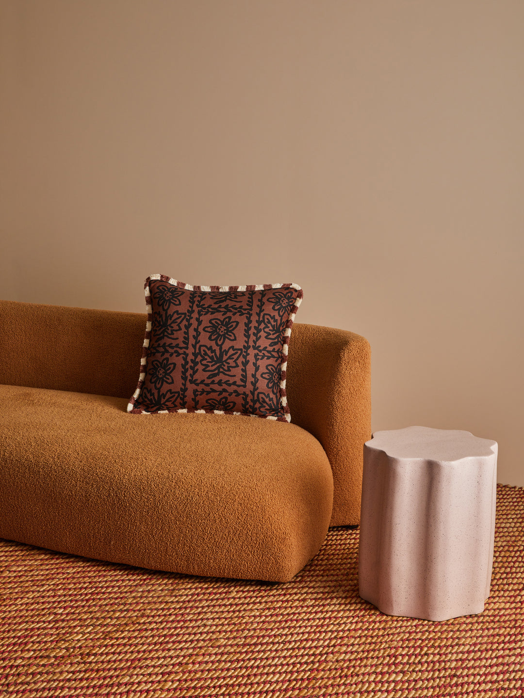 Daisy Chocolate Linen Cushion