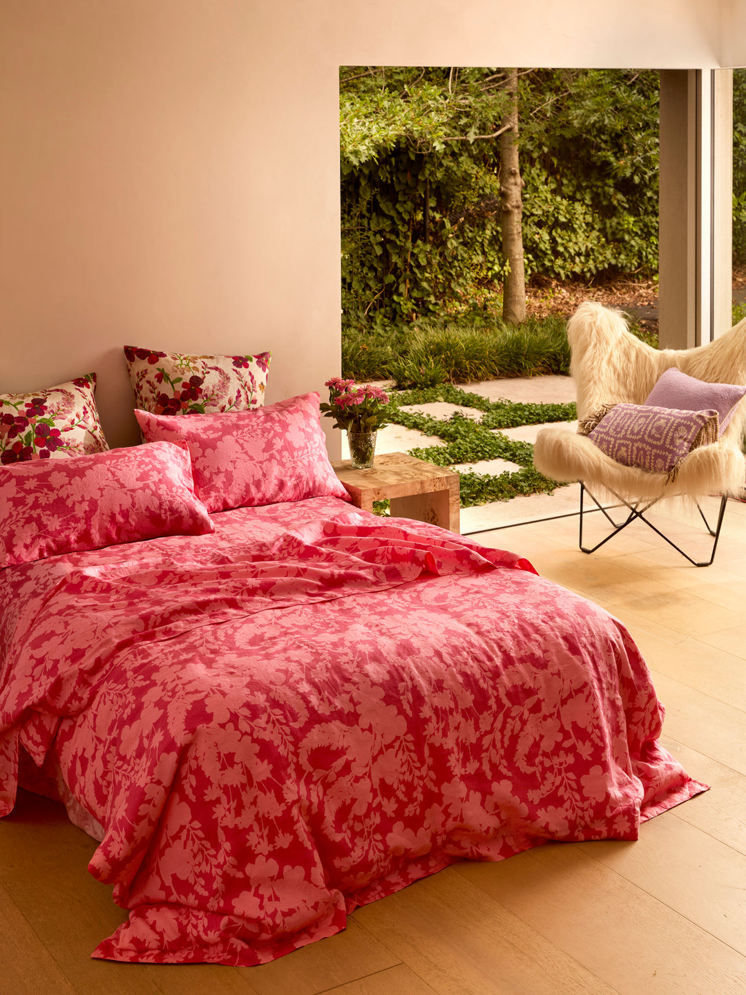 Petra Lilac Linen Cushion