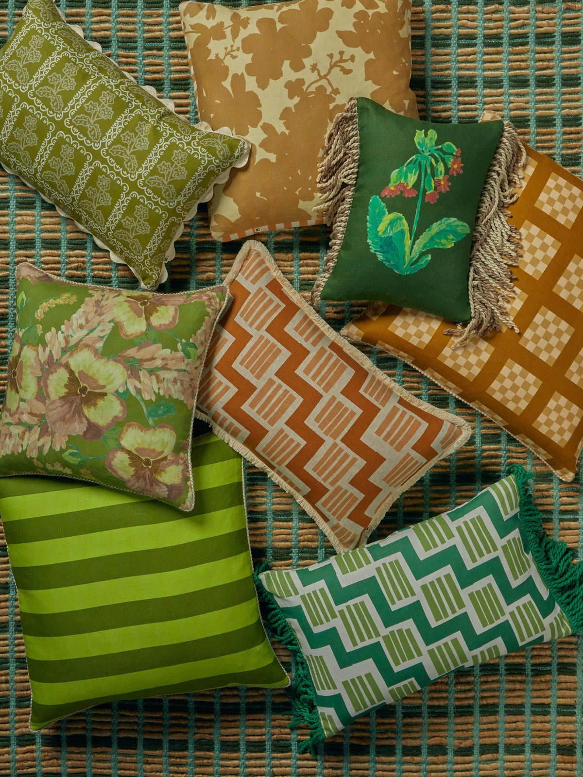 Lea Olive Linen Cushion