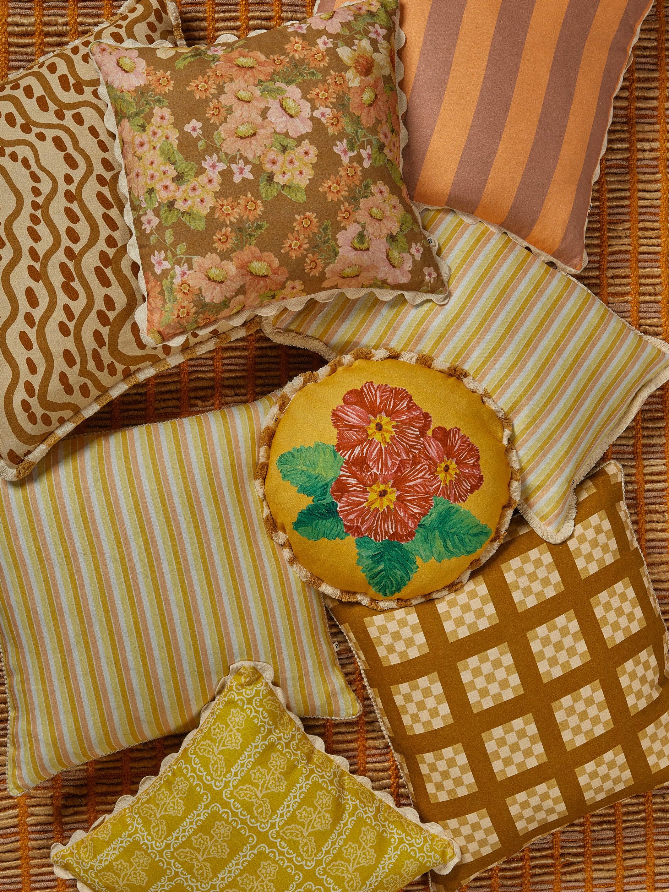 Rushes Wheat Linen Cushion