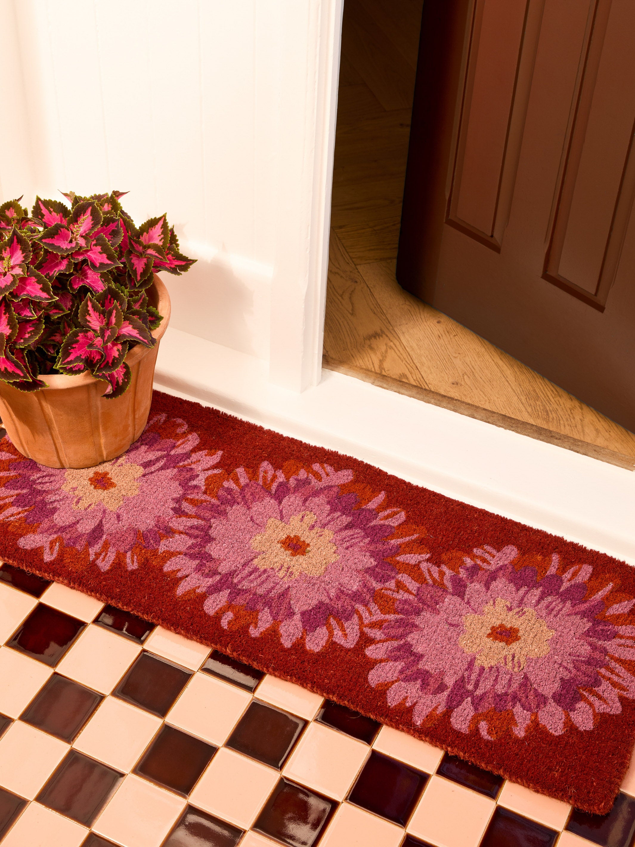 Dahlia Pink Long Door Mat
