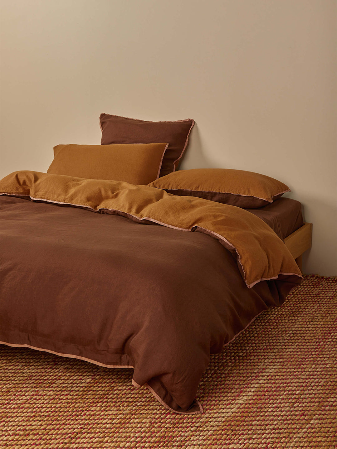 Cocoa & Tan Linen Quilt Cover