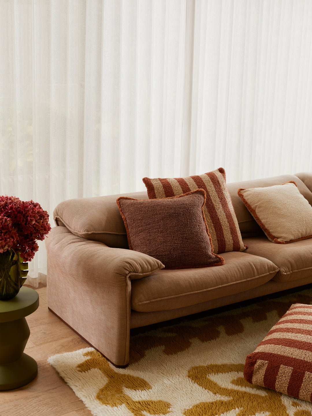 Grain Hazelnut Cushion