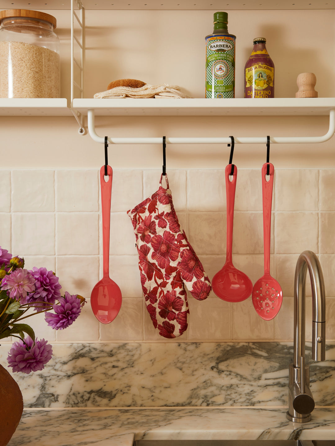 Enamel Candy Pink Kitchen Utensil Set