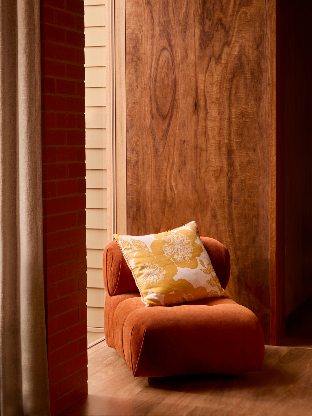 Jardin Yellow Linen Cushion