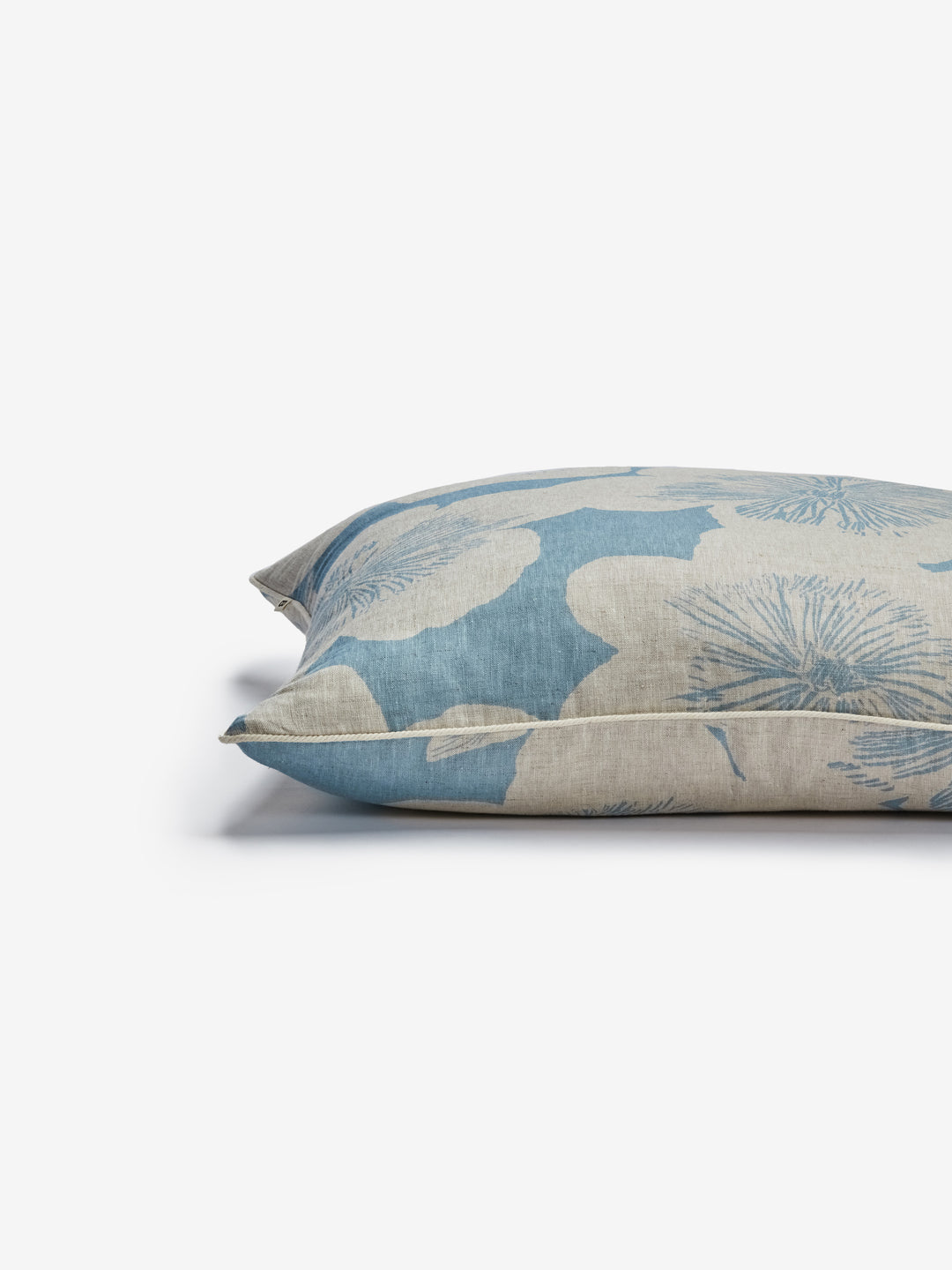 Jardin Dove Linen Cushion