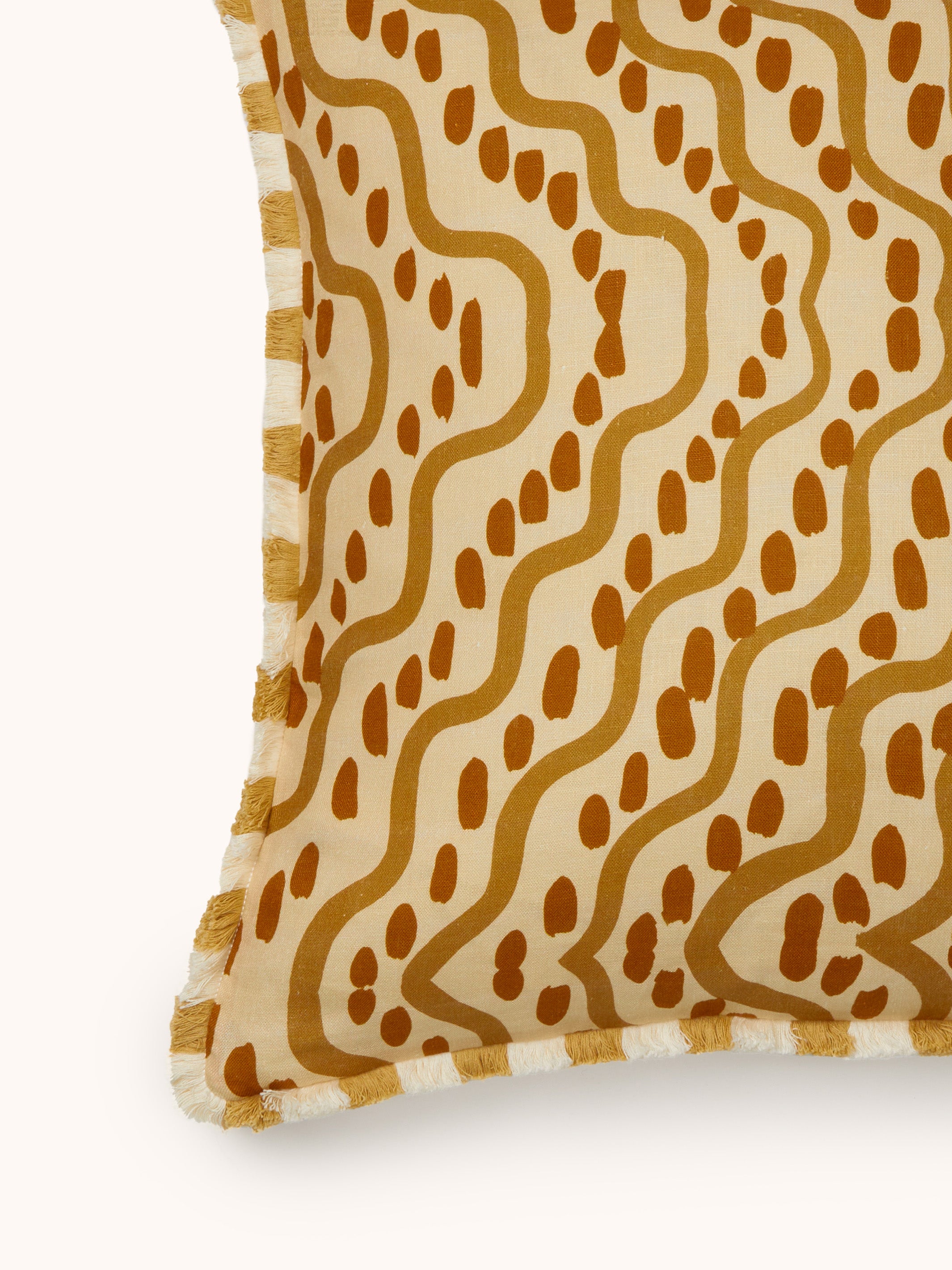 Rushes Wheat Linen Cushion