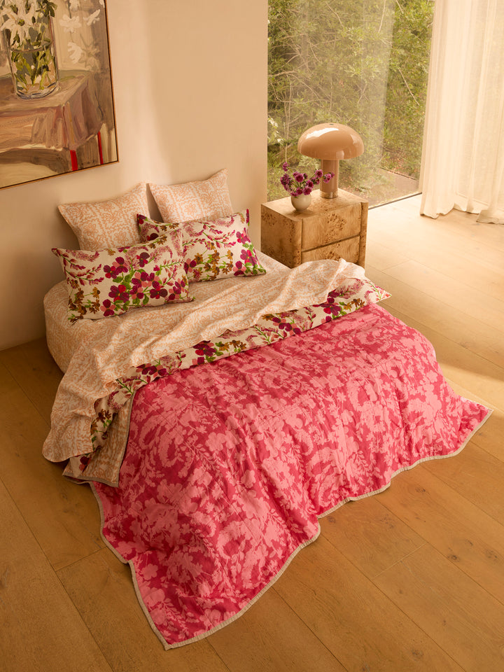 Daisy Buff Linen Flat Sheet
