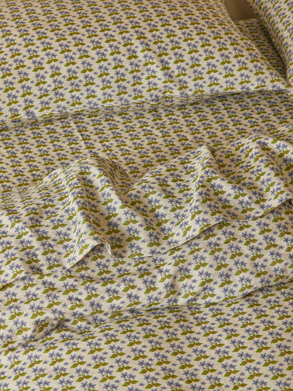 Petit Madeline Blue Linen Flat Sheet