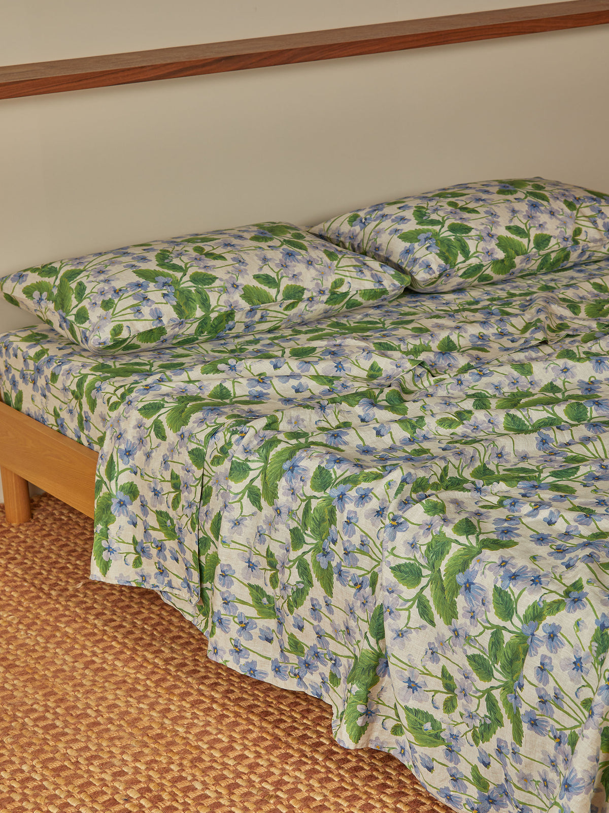 Lilas Blue Linen Flat Sheet