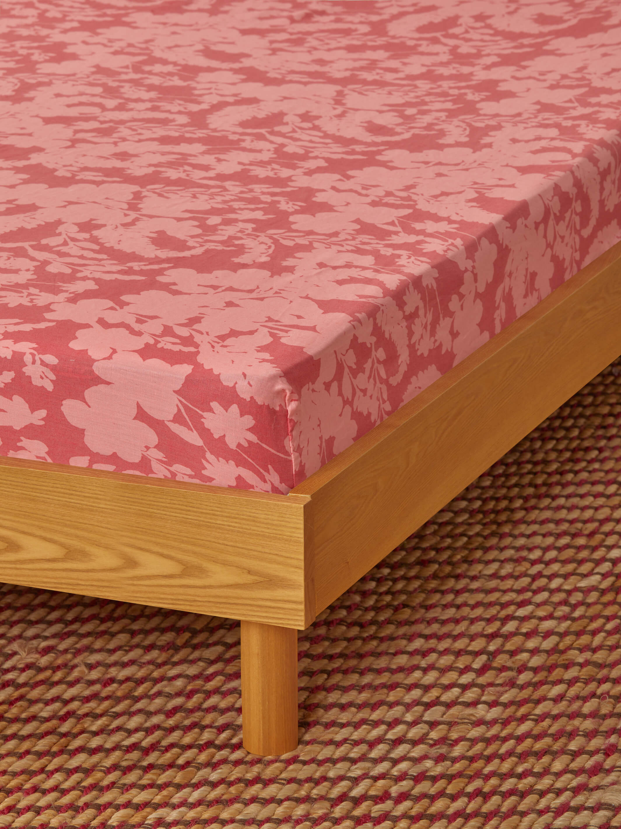 Petal Pink Linen Fitted Sheet