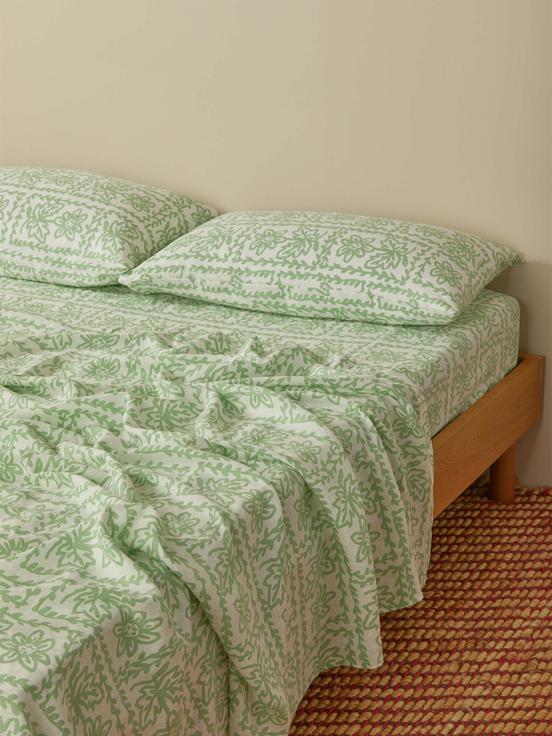Daisy Sage Linen Fitted Sheet