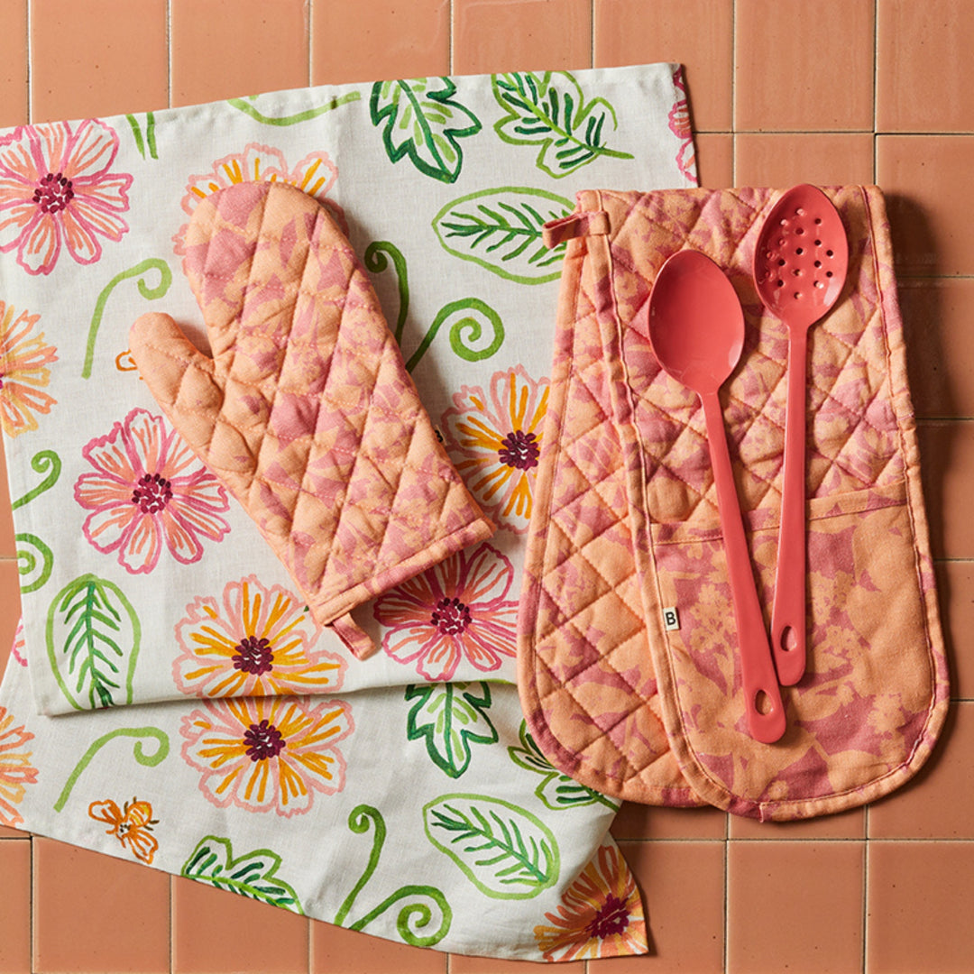 Herbs Reverse Pink Peach Long Pot Holder