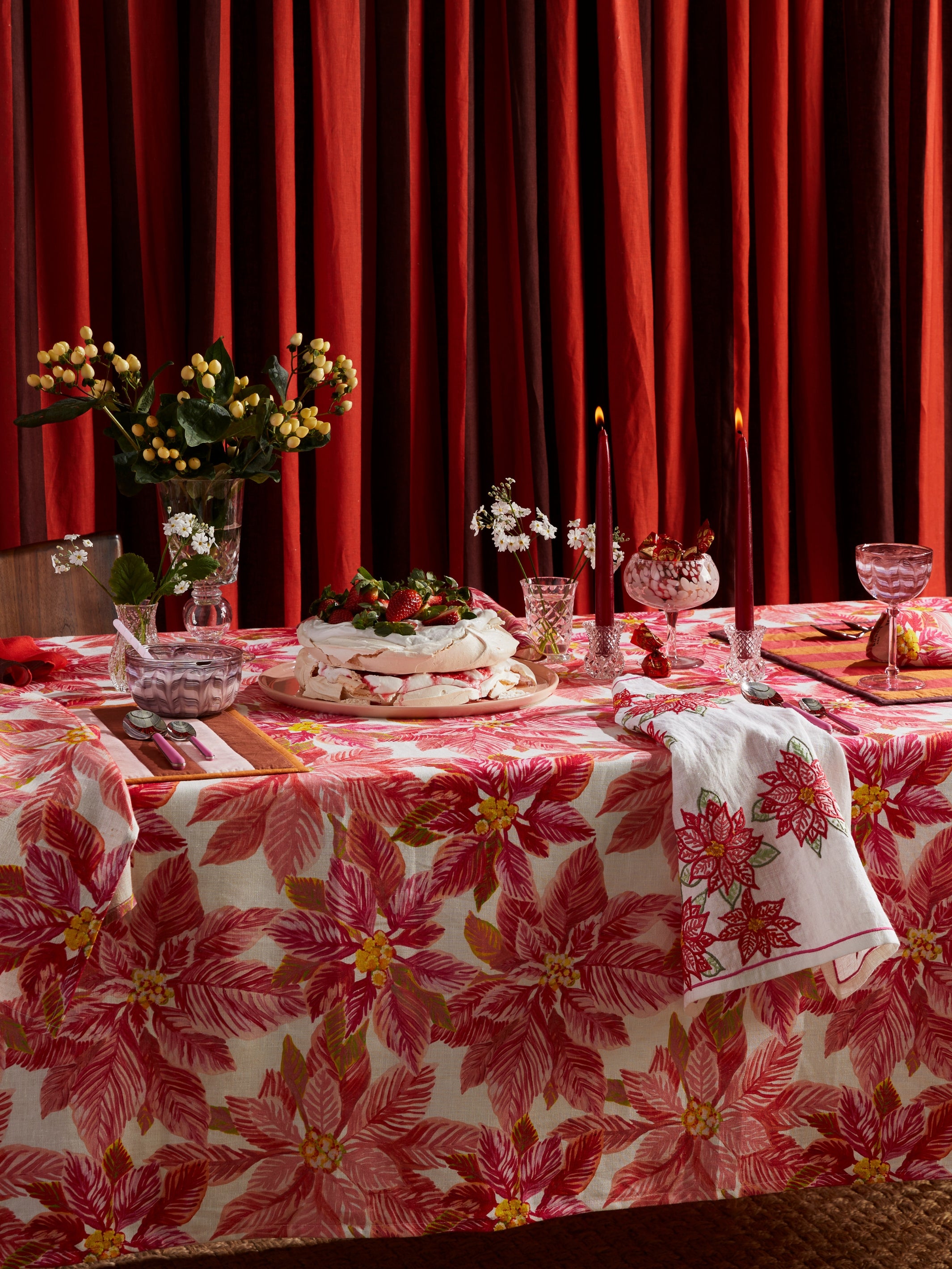 Poinsettia Red Napkins
