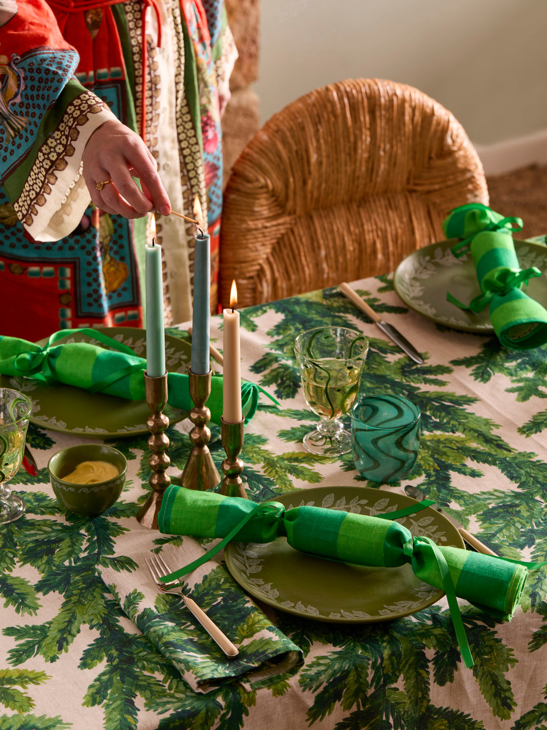 Vines Green Plate