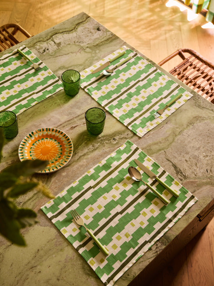 Bauhaus Green Placemat Set