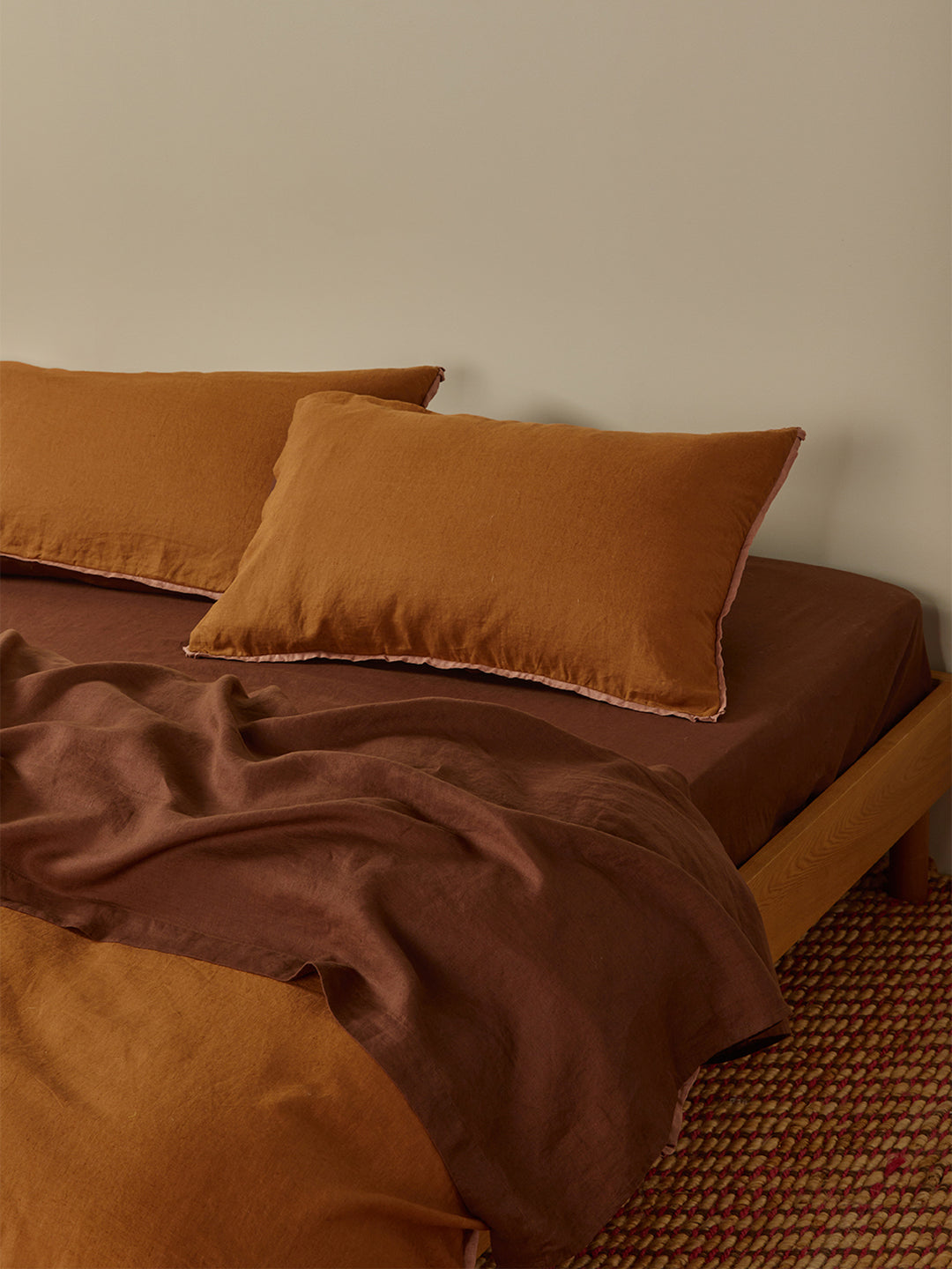 Cocoa & Tan Linen Standard Pillowcases