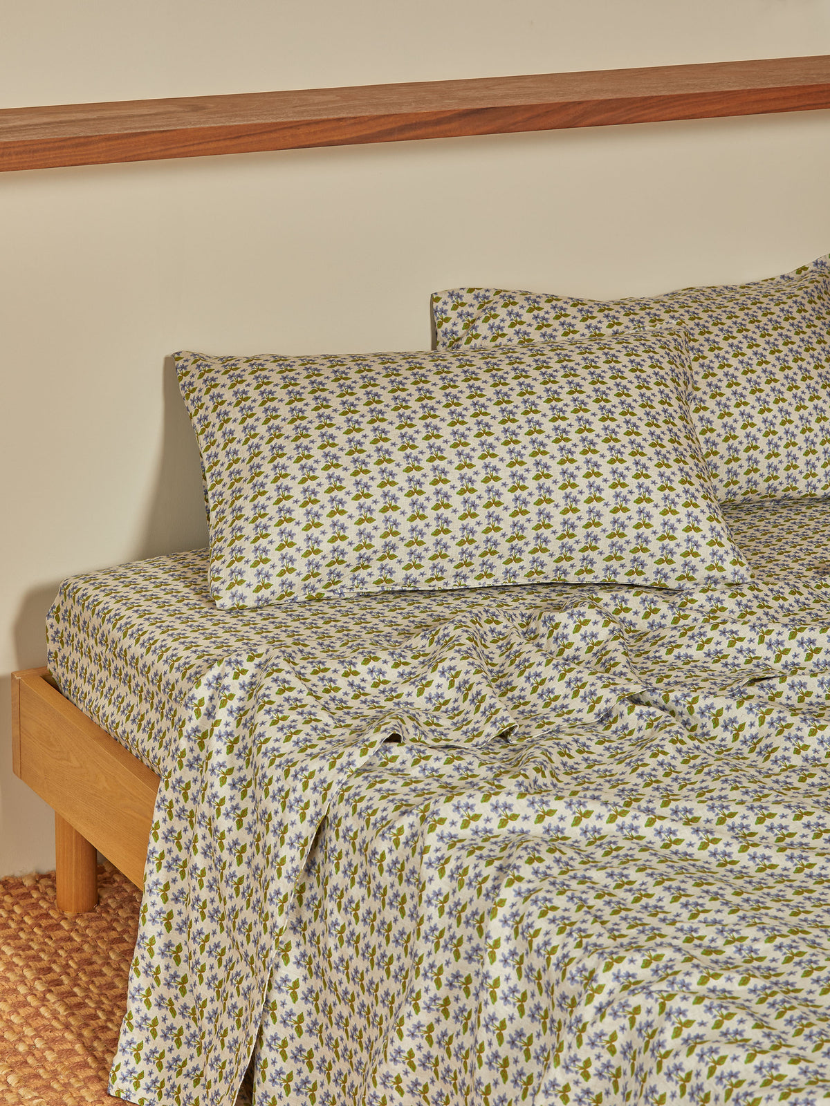 Petit Madeline Blue Linen Standard Pillowcases