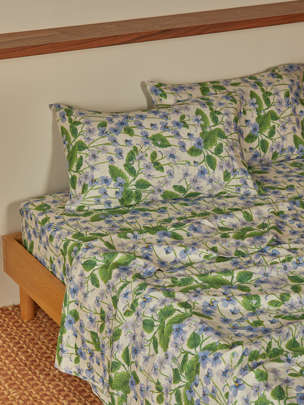 Lilas Blue Linen Standard Pillowcases