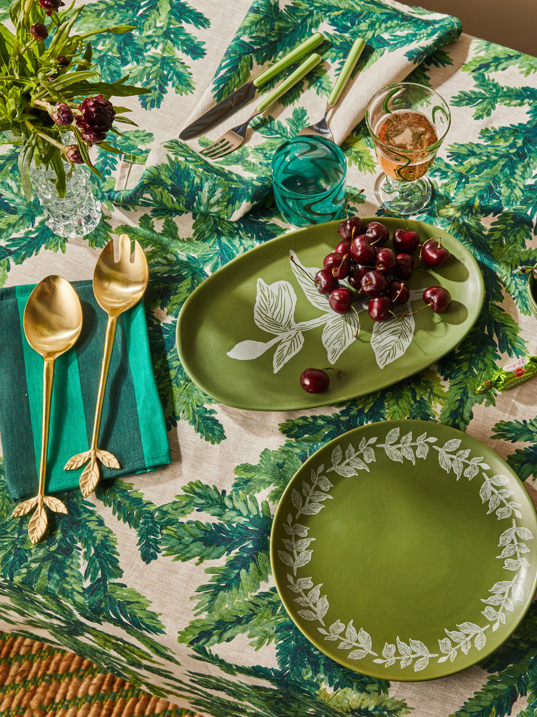 Leaves Salad Servers