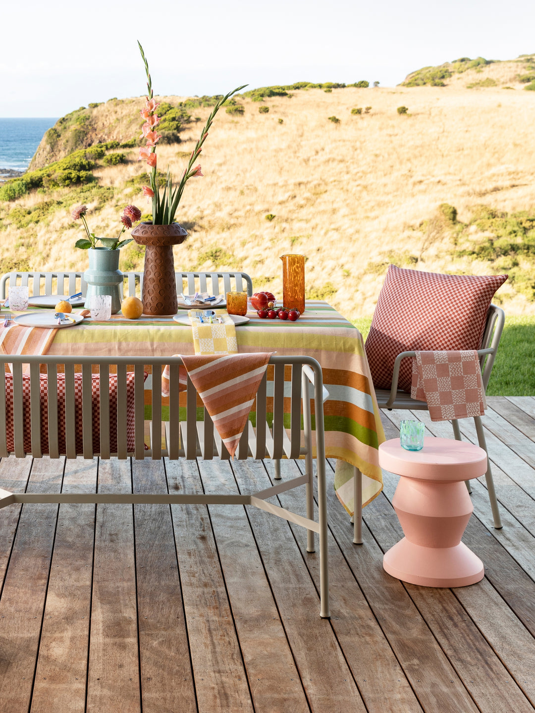 Pedestal Side Table Pink