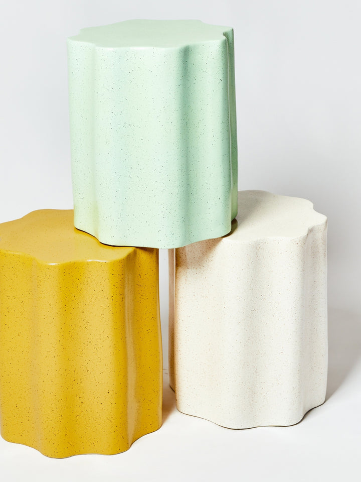 Wave Side Table Speckle White - Almost Perfect