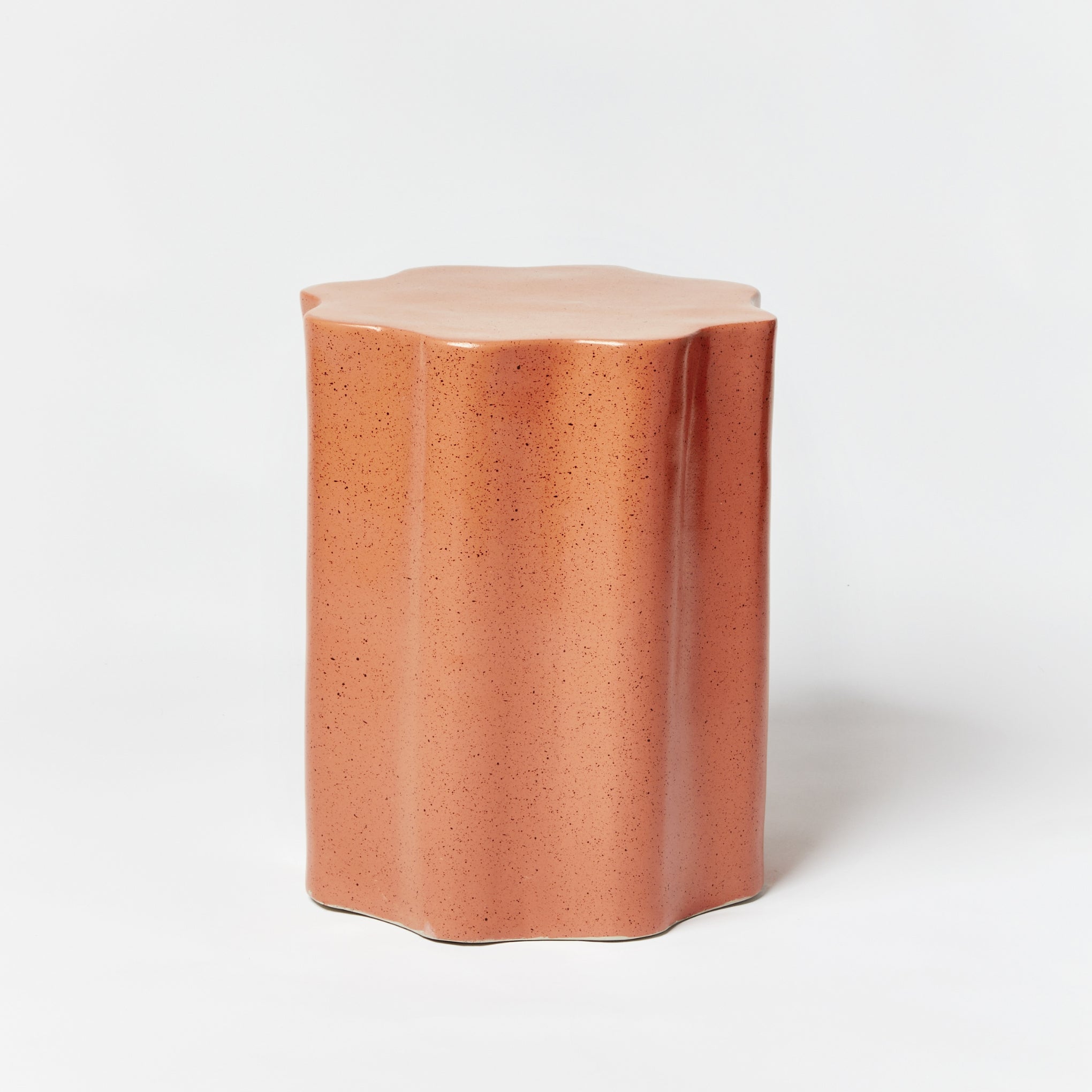Wave Side Table Speckle Clay