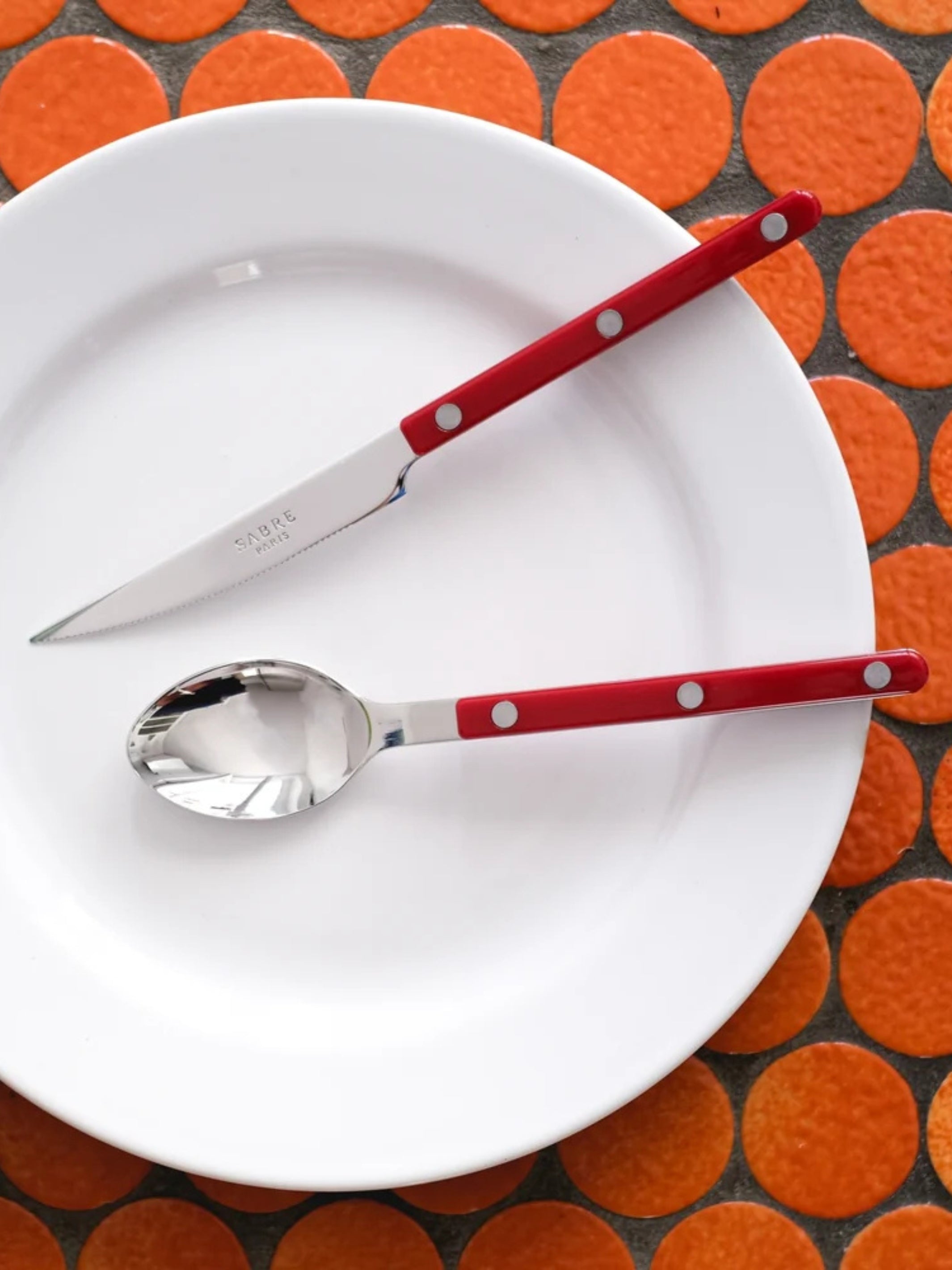 Sabre Paris Bistrot Cutlery Set: Burgundy